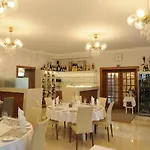De Ligne Hotel 4*
