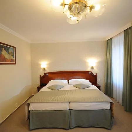 De Ligne Hotel 4*
