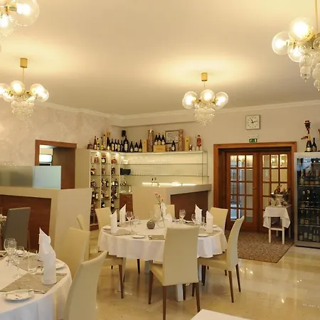 De Ligne Hotel 4*