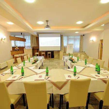 De Ligne Hotel 4*